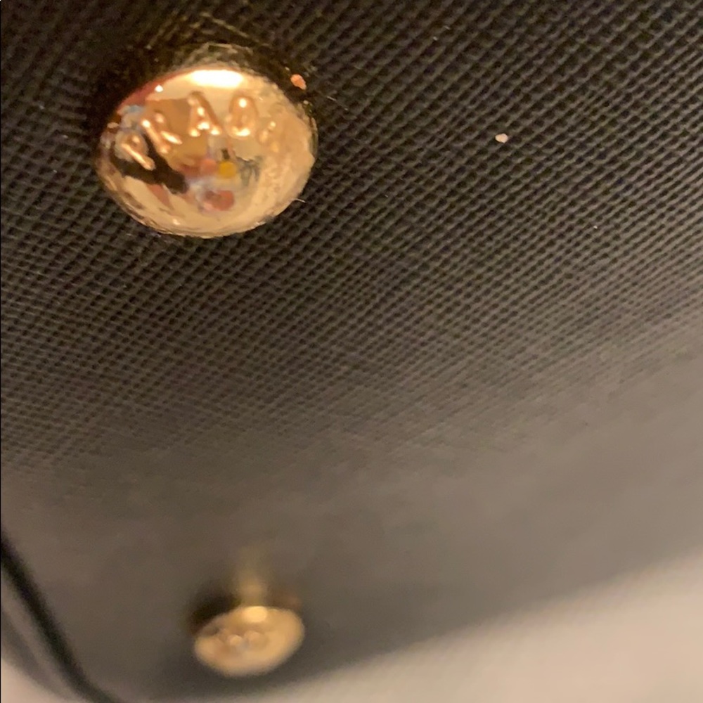 Prada Bag - Picture 2 of 8